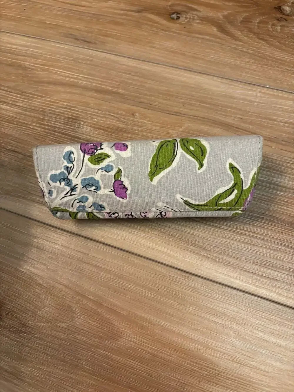 Vera Bradley Rare Vintage Gray Floral Hard Eyeglass Case Glasses Sunglasses